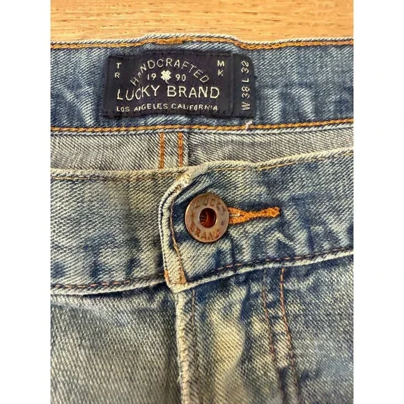 Lucky Brand Men's 221 Original Straight Distressed Faded Jeans Size 38 - Picture 5 of 7